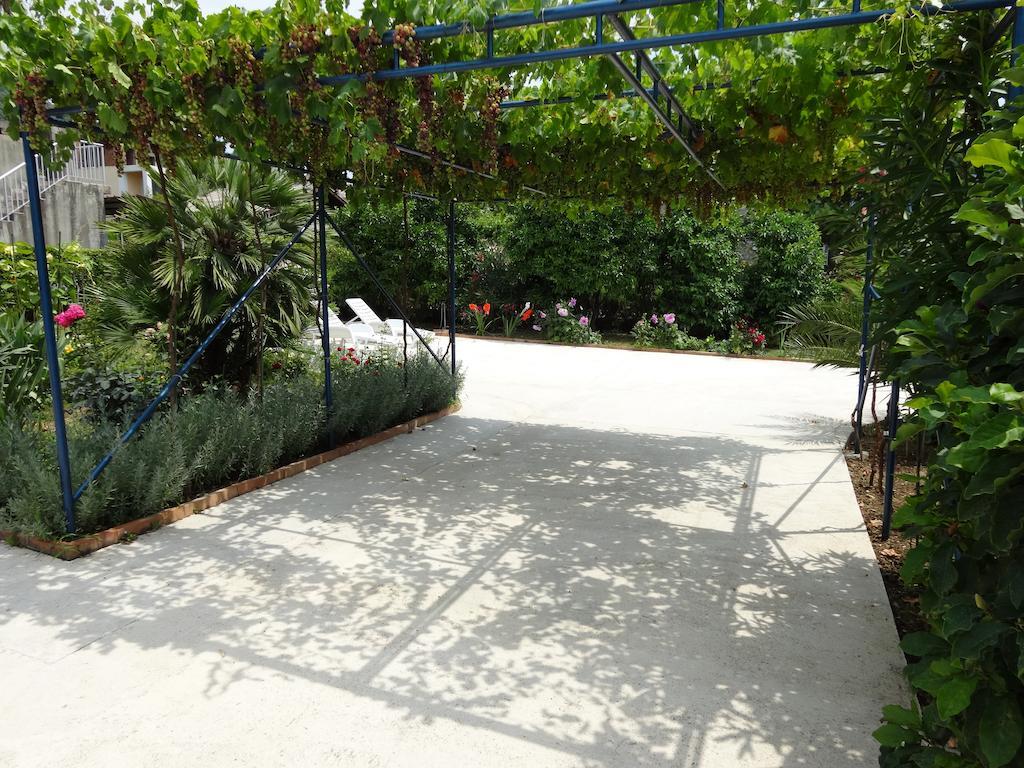 Apartments Odesa Herceg Novi Exterior photo
