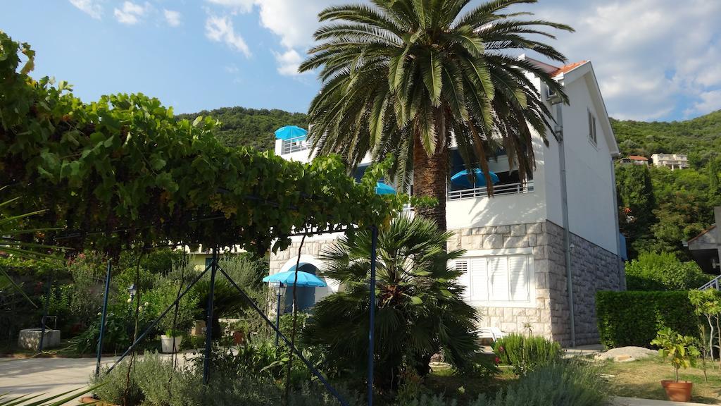 Apartments Odesa Herceg Novi Exterior photo