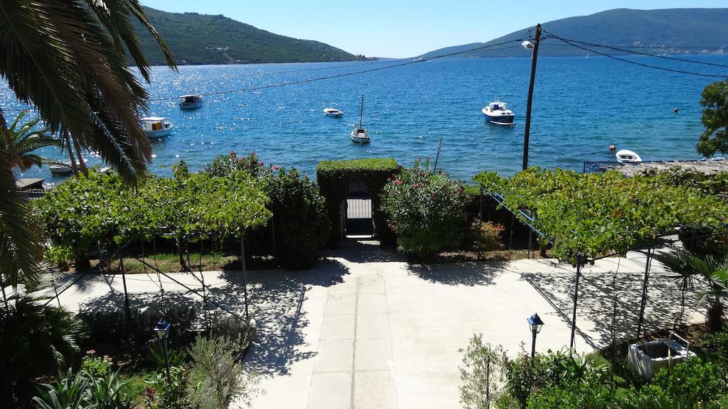 Apartments Odesa Herceg Novi Exterior photo