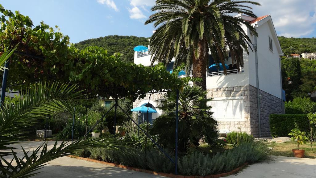 Apartments Odesa Herceg Novi Exterior photo